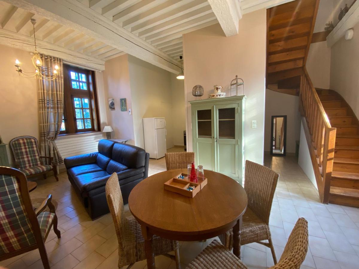 Demeures Et Chateaux L'Abbaye Caladoise - Anciennement Hostellerie Ferme Du Poulet Villefranche-sur-Saône Oda fotoğraf