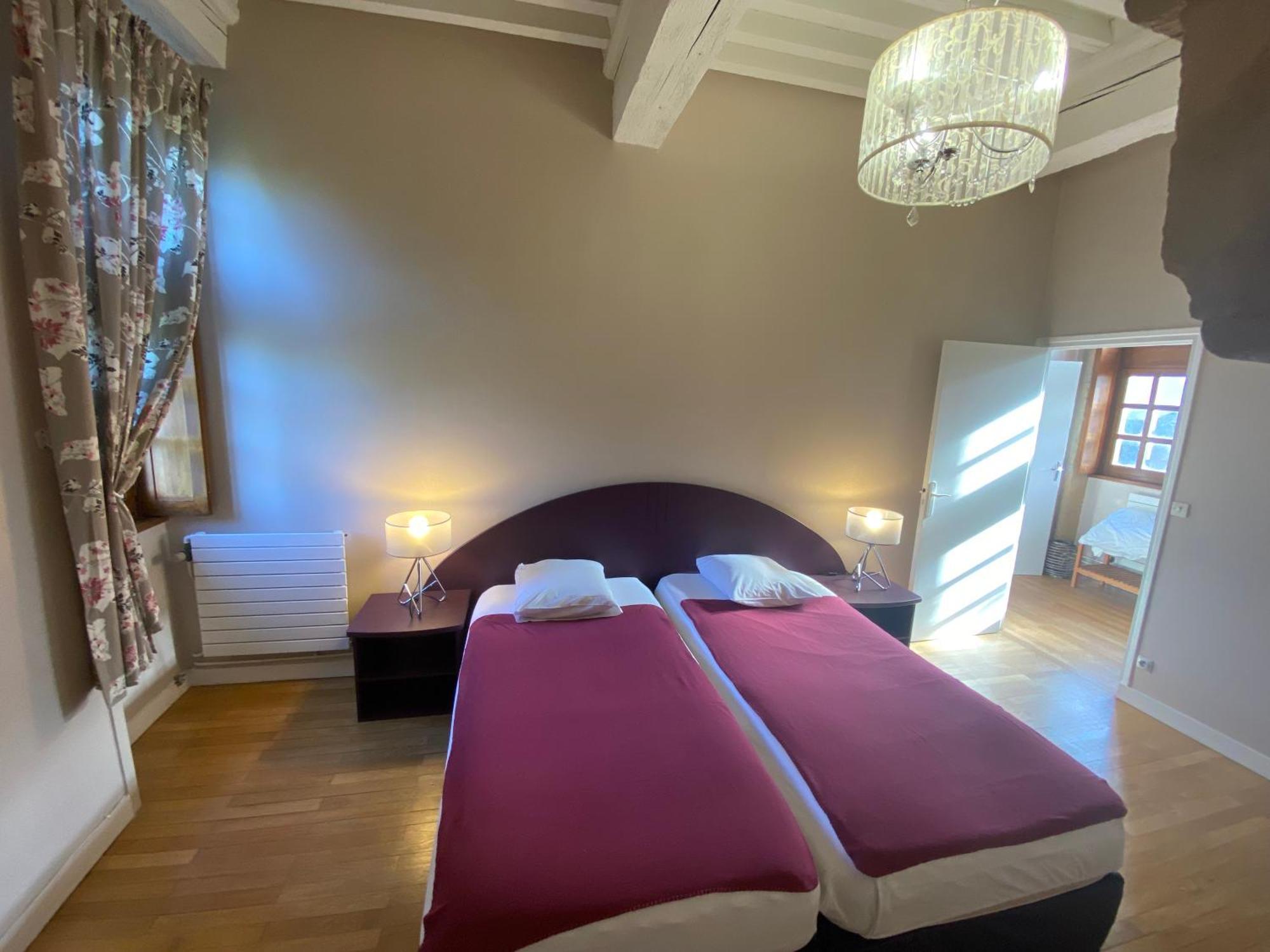 Demeures Et Chateaux L'Abbaye Caladoise - Anciennement Hostellerie Ferme Du Poulet Villefranche-sur-Saône Oda fotoğraf