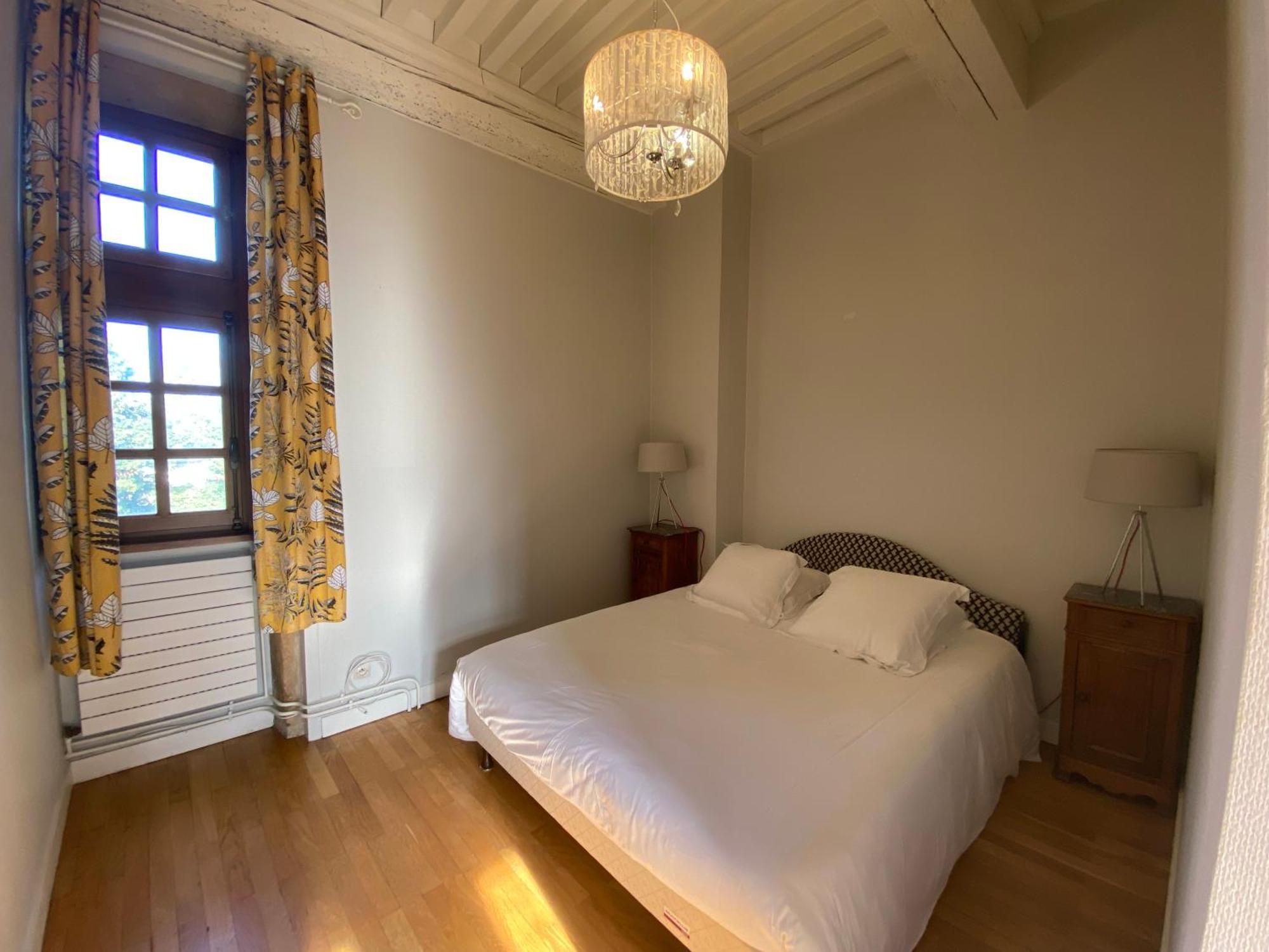 Demeures Et Chateaux L'Abbaye Caladoise - Anciennement Hostellerie Ferme Du Poulet Villefranche-sur-Saône Oda fotoğraf