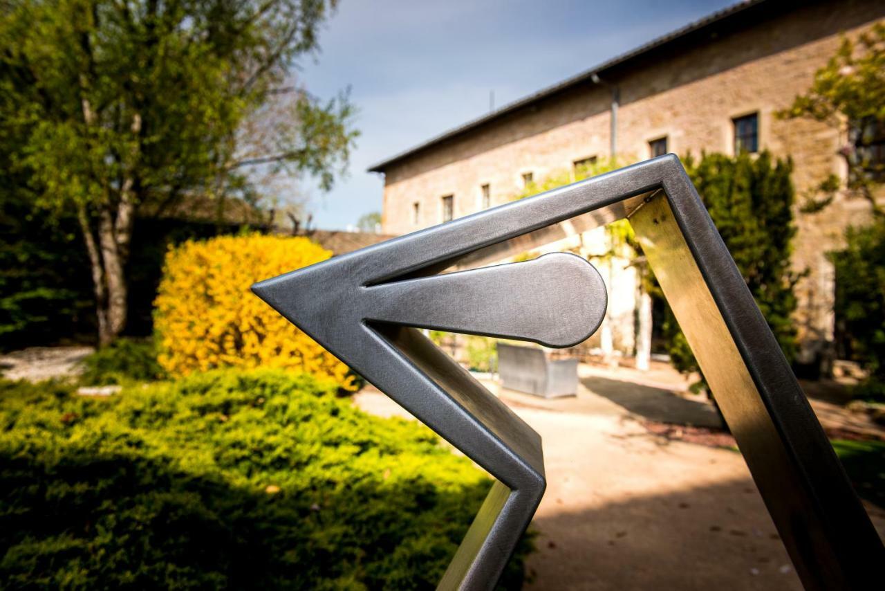 Demeures Et Chateaux L'Abbaye Caladoise - Anciennement Hostellerie Ferme Du Poulet Villefranche-sur-Saône Dış mekan fotoğraf